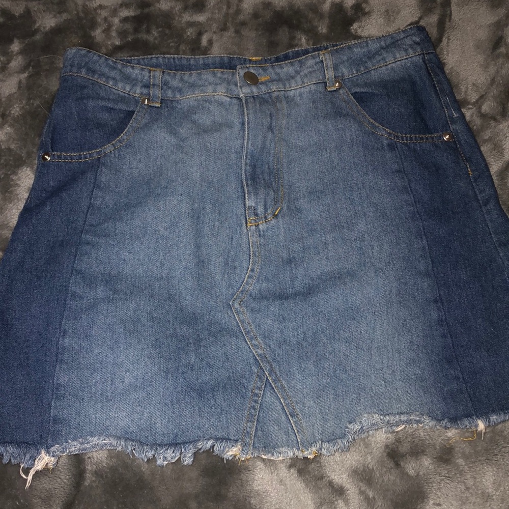 Altard State two toned denim skirt (NWOT)